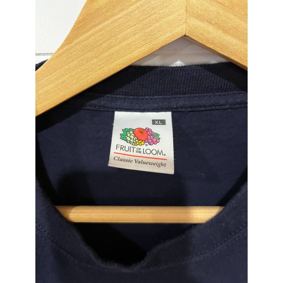 Vintage 90s Olympus embroidered tee - Picture 3 of 3